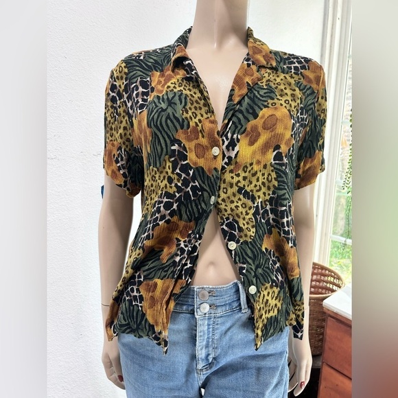 REQUIREMENTS ANIMAL Print blouse - Picture 5 of 14